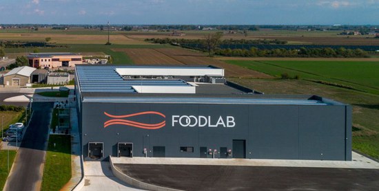 Além do Envasado: FoodLab escolhe a ULMA Packaging como parceiro-chave para sua transformação produtiva