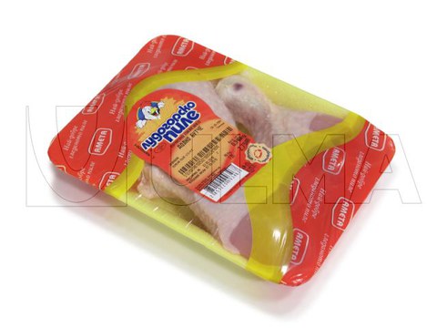 Coxas de frango embaladas em filme extensível (SSD®)