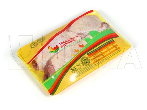 Coxas de frango embaladas em flow pack (hffs) com filme retrátil SES®