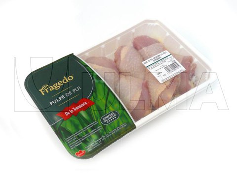 Frango em pedaços embalado em bandeja rígida termoselada com atmosfera modificada (MAP)