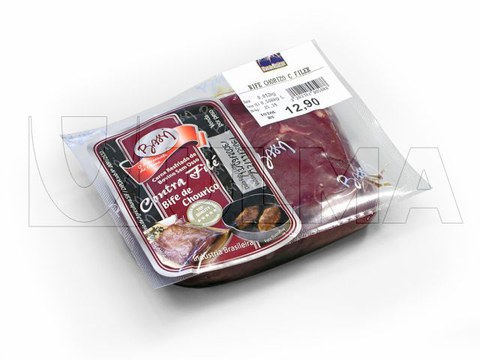 Carne fresca embalada à vácuo em Termoformadora.