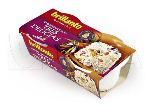 Arroz três delicias embalado em bandeja termoselada com atmosfera modificada (MAP)