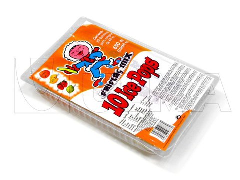 Guloseimas embaladas Termoformadora com filme rígido.