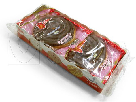 Bolinhos de chocolate embalados em flow pack (hffs)