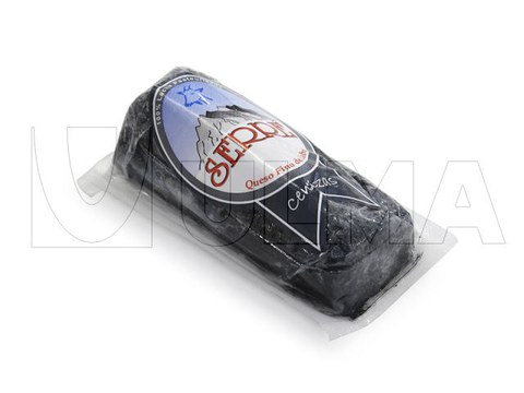 Bloco de queijo de cabra embalado em termoformadora à vácuo