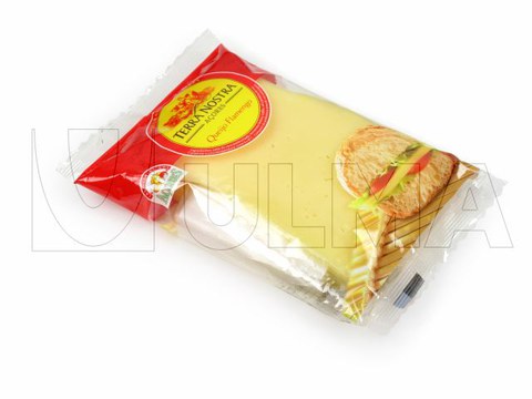 Queijo fatiado embalado em Flowpack com atmosfera modificada (MAP)